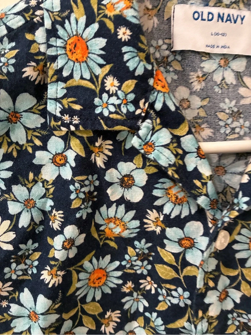 Old Navy Boy’s  Floral Short-Sleeve Shirt size 10